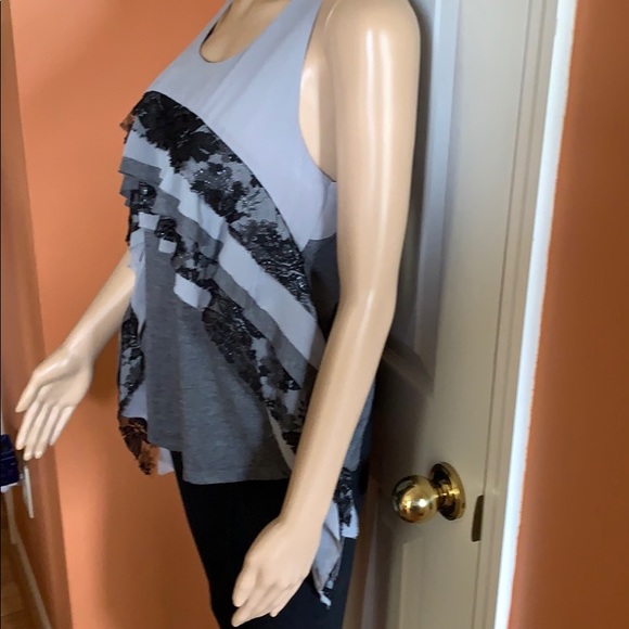 Boundary & Co. Multi layered front gray. tank SZ M - Picture 5 of 10